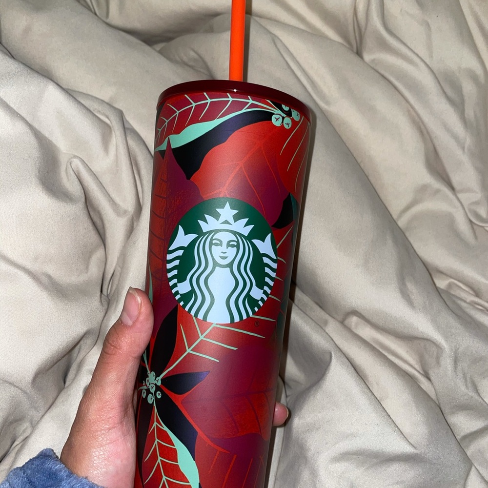 BNWT SS Starbucks poinsettia tumbler